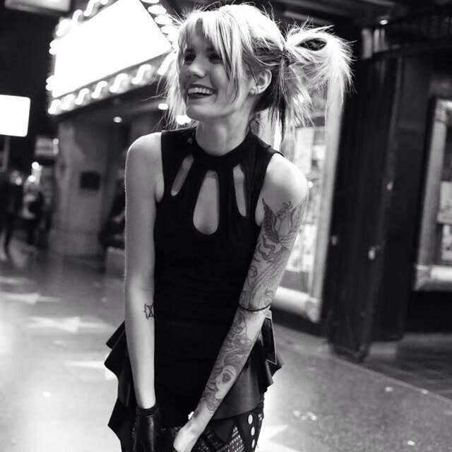 -waves- Sup my little stalker. Well I'm Sky, I love bvb, sws, ptv, ghost town, & more. Now plz leave & stalk my bestie @MSP_Finnick. c: