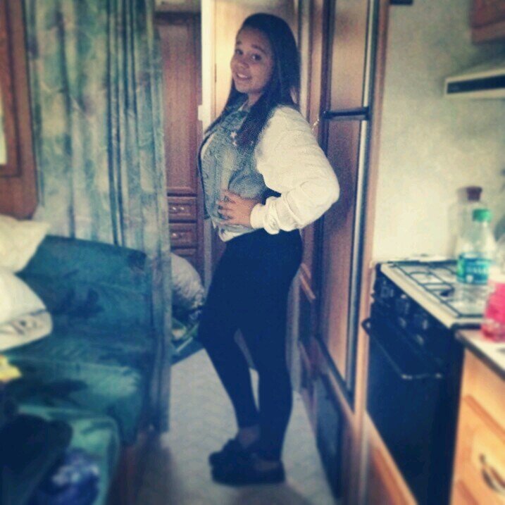 My names Breee ;* fallow me If you dont like me.. take a fucking seat cause im pretty sure you know my name, not my story. k thanks ✌