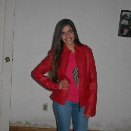 Tengo 12 años,me gusta pasar el tiempo con mis amigas,escuchar música,etc.Soy Del Bolso y Serranista. Me Gusta El Color Violeta. Frase:Yo solo se que no se nada