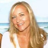 Jen Soltys (@featherpixels) 's Twitter Profile