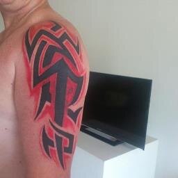 rugby league, cricket, V8 supercar and star wars tragic. loves to go to Thailand at any chance i get. loves my home brew beer