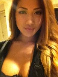 yes i'm a girl, yes i'm real...and yes i can be a little bit of a slut :) Follow me back, and DM for a naughty pic ;)