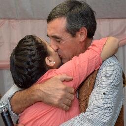 Sigo a mi corazón, y que pase lo que tenga que pasarr. te amo.