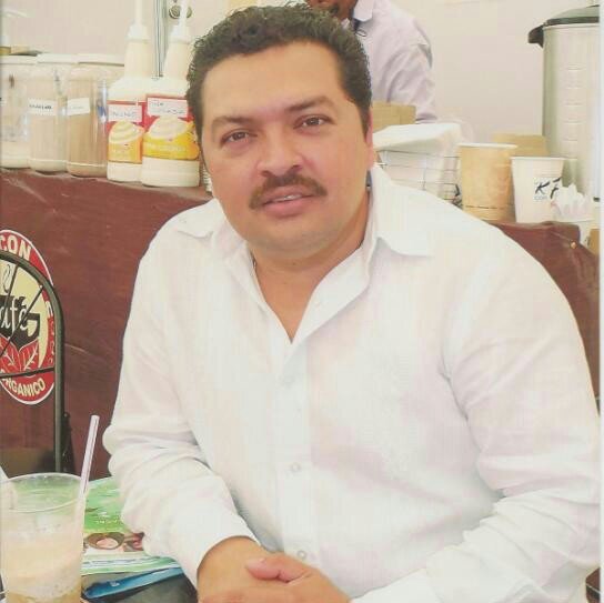 Empresario y Exdirector de Fomentoeconómico,  
Consejero Nacional de la CONCANACO
