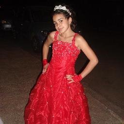 só das minhas @DriMHumeniuk e @ooiemarilia,  ♥