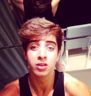 Fã Clube dedicado para o príncipe @LipeMariano_ Feito dia 18.08.12 as 23:30 ❤️❤️