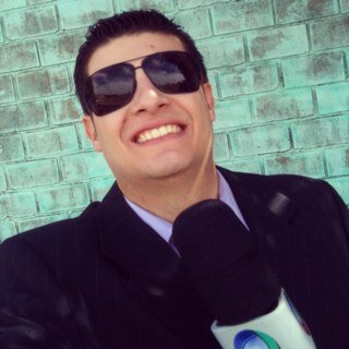 Jornalista de TV e editor do blog de veículos Garagem do Calfat! Otimista e sempre com boas histórias para contar. Sejam elas engraçadas, ou não..rs Divirta-se!