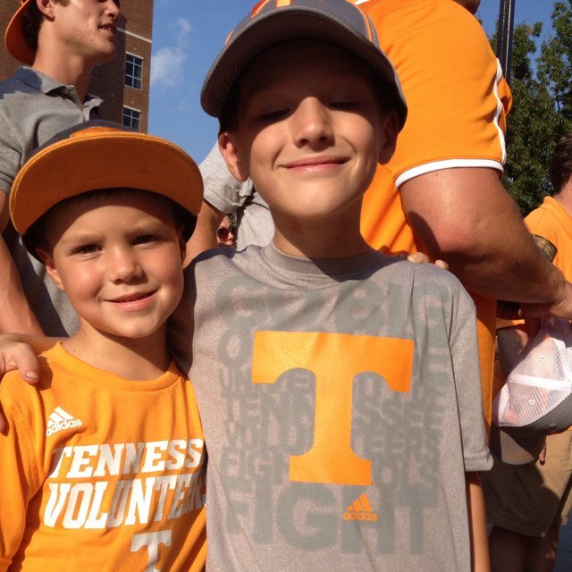 baseballmom1088's profile picture. LIVE LAUGH LOVE