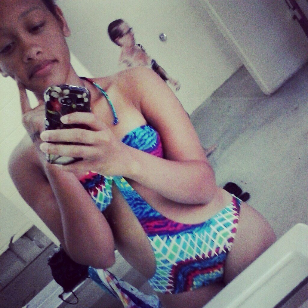 Follow Me I'll Follow Back 3