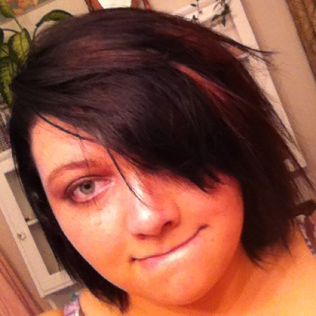 Closet Lesbian, Having a horible time telling my family about it.
