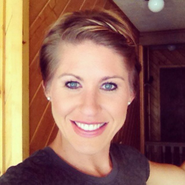 elitefemfit's profile picture. Transformation into a competitor