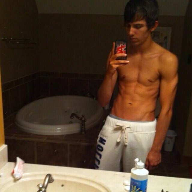 ShaneBlake7's profile picture. 