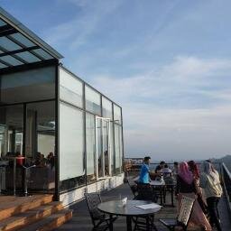 Art Gallery, Design Space and Cafe. Cp: (022) 2504065 / (022) 2504105 atau PinBB:229344F7