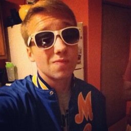 rapper/songwriter, i follow back hmu, whitmer high school toledo, ohio https://t.co/I7LGB7BqVe