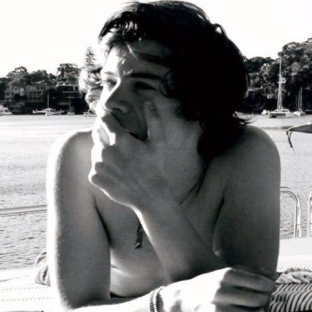 HI I LOVE U FOLLOW @kiansredball AND @sydneystop THANK U LOTS GOD BLESS