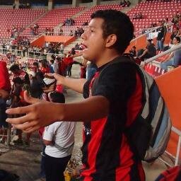 Mi nombre es Alejandro! Dios el centro de mi vida, Rap y hip hop lo que corre por mi venas! mi sangre Roja&Negra es!  CDL♥