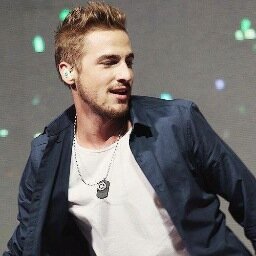 A Twitter dedicated to the photos from the great and lovable Kendall Schmidt (K3)