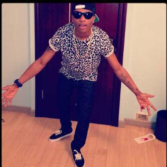 Teamwizkid follow if you love wizkid.....A parody CEO Starboy account