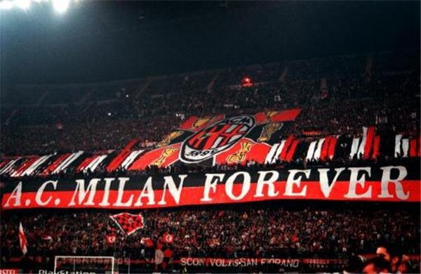 Milanisti sejati yang mencitai Ac milan hingga mati #FORZAMILAN #FOLLBACK