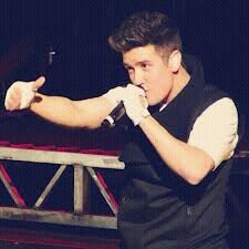 Creado por Marlopis para Loganaticas.¿Quien no haria el amor con Logan?Creadoras:@martiyu8 y @vera18henderson♥