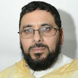 ‏عبد ربه أحمد يخلف .داعية وخطيب ,مدير مؤسسة للعلوم الشرعية ؛       عالم مؤطر في خطة ميثاق العلماء؛فاعل  جمعوي .ولادة ،ومنشأ وسكن ،المملكة المغربية.