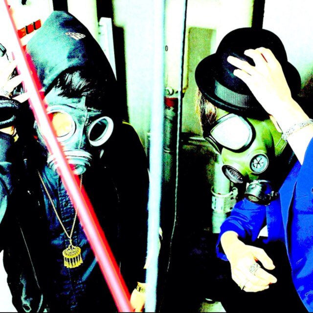 Techno.Electro.Hardcore.Underground.Chaos. Twin Bass unit MASK THE SUN @someyan0408 @bonbonbass