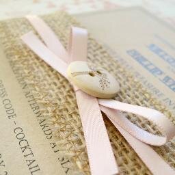 Beautiful handmade wedding invitations and matching wedding stationery! Pretty papers are our passion!