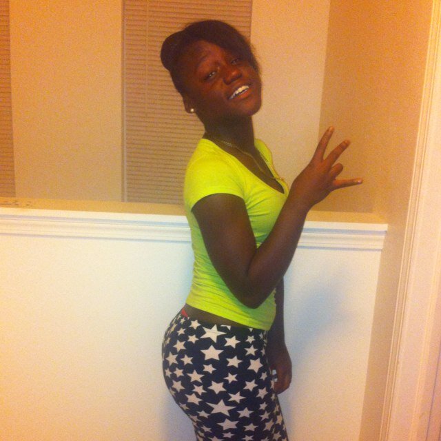 *I'm Alwayz Flashy ; When I Pop Out ; It's Only Rightt ....*