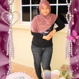 just a simple girl. you follow i, i follow you back. i'm promise with you.. it me! just follow me if you want to know me    ~~ (っ◕‿◕)っ ♥