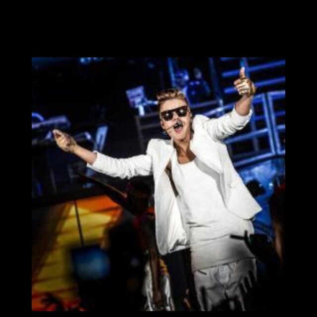 justinfansdubai's profile picture. 