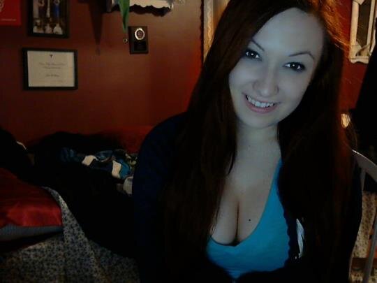 bridgette_clay's profile picture. i don't wanna live no mo'...sometimes i hear death knocking at my front do'.