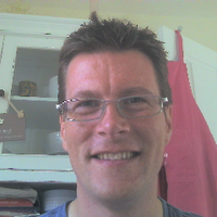 Stuart Robertson (@trauts75) 's Twitter Profile