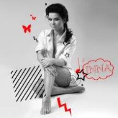 AngelaJustin3's profile picture. 