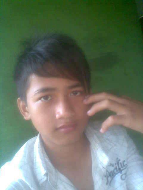 AkU aDaLah CowO yaNg pErHaTiaN
BAik dAn sOsWeet.. Dan KuSukA/ ngeFenS bNgeT kE JKT48 mRkA cwe2 imUEt bnGeT.TEruTma NABILAH RATNA AYU AZALIA