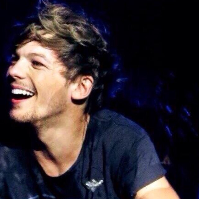Hi you just got a free follow so you should follow @larrylimes please and thanks.       ✯✯✯