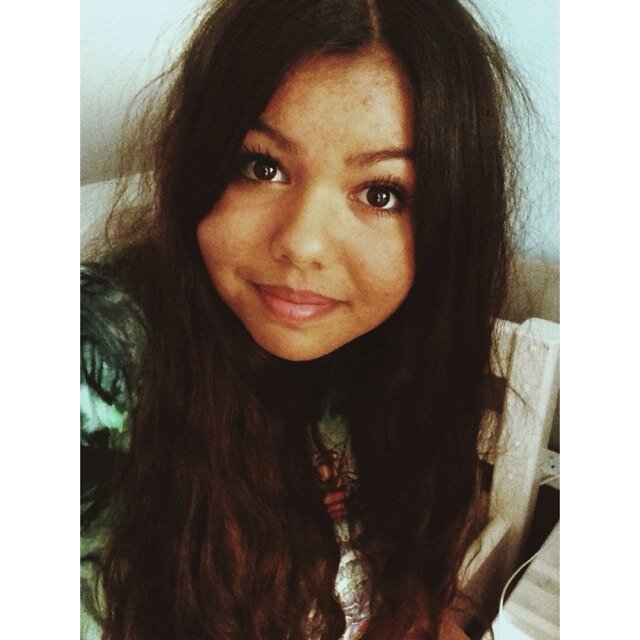 My name is tilly bell, i drink to much chocolate milk resulting in my brown skin