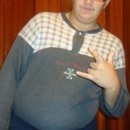 mjusta kome y kome y lçs tias y kome, no tnjo amijos xddd normal xdxd kome. salxixas son mi pazio. y ezo follovack