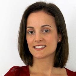 Traductora científico-técnica de inglés-español y alemán-español. Áreas de especialidad: automoción, TI, localización y medicina.