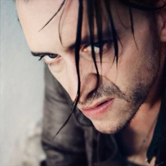 米国俳優、Clifton Collins Jr.氏の画像botです。 /基本は一時間に一回程度のツイート。時々手動で連投する事もあります。/ ※こちらは非公式のファンアカウントです。ご本人、関係者様等には一切関係ございません。/何かありましたらDM等でお知らせ下さい。