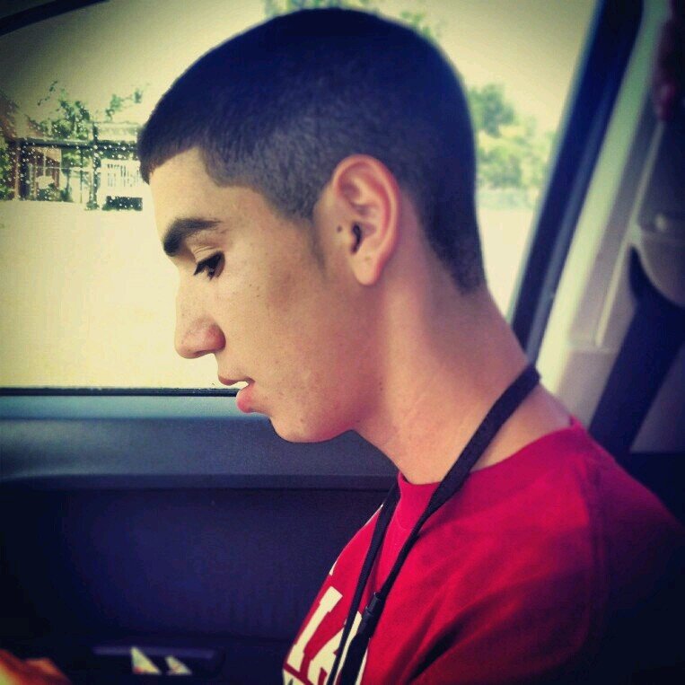 Mexican | 15 | FLOgrown | Labelle 863 | SMALL town, BIG dreams.