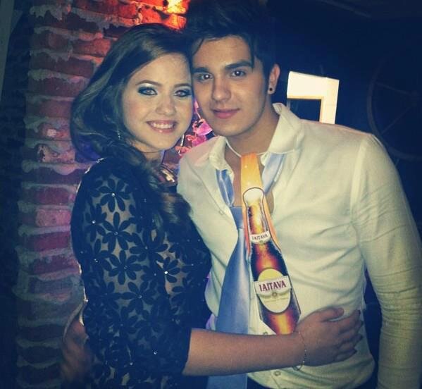 @luansantana Eu lutaria por você, mesmo sem forças ... Por Você Luan Troco a Eternidade por você,o paraíso é estar ao seu lado.Presidente do @NegueelvinhasLS ♔♔