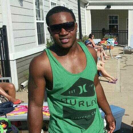 Chi-town thoroughbred living out my Dreams! 
ΑΦΑ #BH Spring 09
#6 A.P.H.I.nomena
#IamKING... literally!!