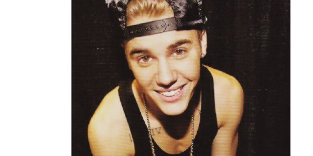 You know the guy that bumps into glass doors and sold out two msg shows in 30 seconds? Yeah, thats my idol. Justin Drew Bieber. #Swaggie , btdubs I follow back❤