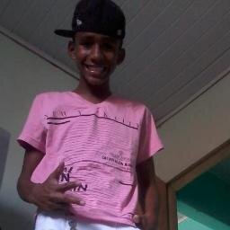 14 anos! ''Sou feliz pois oque eu preciso tenho ao meu lado''