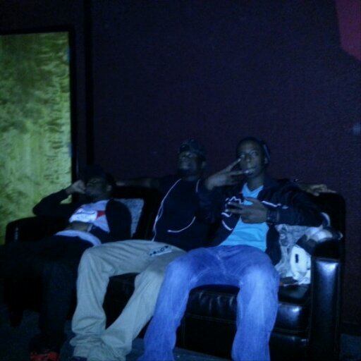 @LaSabree @B_Lyrikal @1_KhalilHamid | #RareFew | B.O.L.D. Mixtape coming soon. | Inquiries: officialrarefewmusic@gmail.com