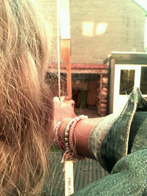 claiire98's profile picture. 