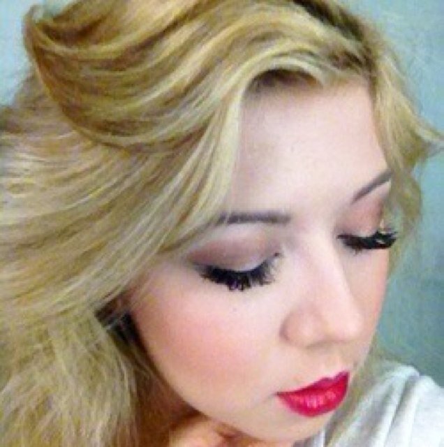 Singer. Actress on this show called Sam & Cat. Now, press that follow button or I'll get out my butter sock. #CWFamily