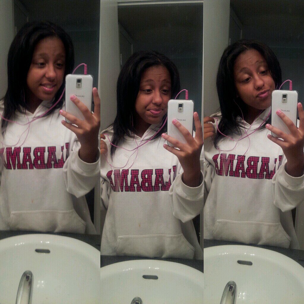 Makieya da name,, hoodfam be tha team,,fuck beef get paper da motto :)
