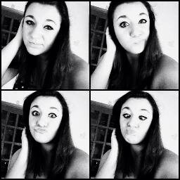 sono una ragazza semplicissima con un sogno: incontrare i suoi 5 idoli e gia.. zayn harry niall louis e liam... spero che un giorno questo sogno si realizzi..