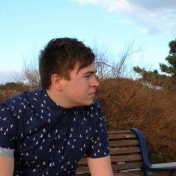 Supporting a singer/songwriter from Basingstoke! Go follow him @RyanUptonMusic and subscribe to his YouTube: http://t.co/C2QF506AIf